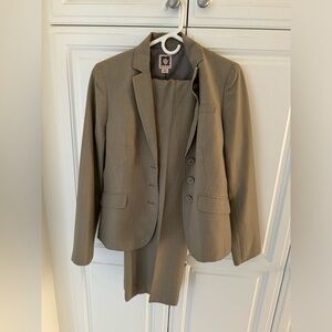 NWOT Suit SET (Blazer + Pants)